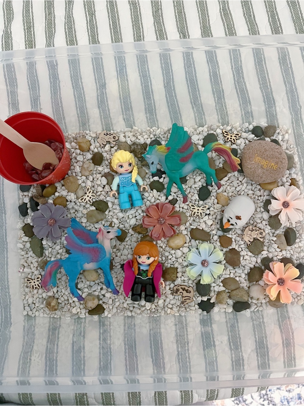 Elsa & Anna in the Enchanted Forest - Unicorns Sensory Kit - Toys Frozen